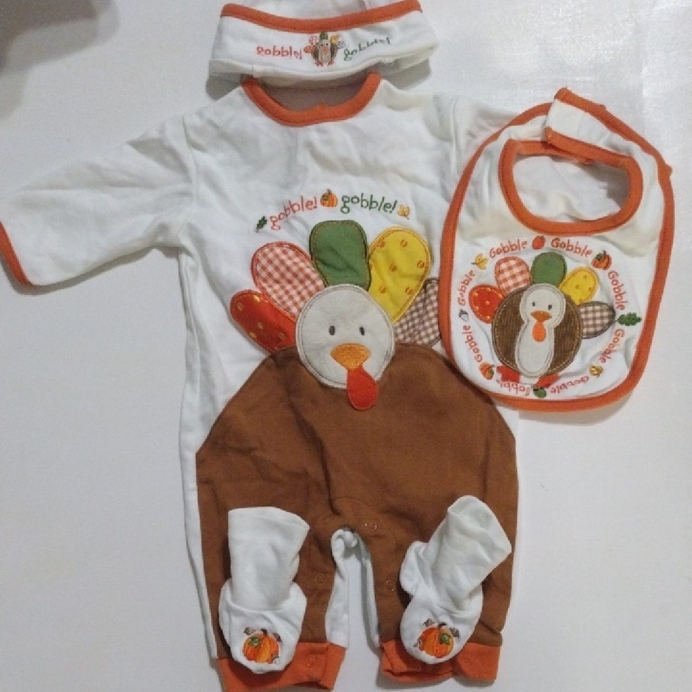 Gobble Gobble Baby Outfit Set